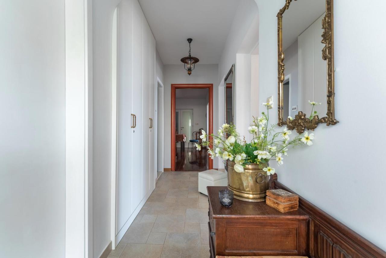 Idis Luxury Apartment ポドストラナ エクステリア 写真