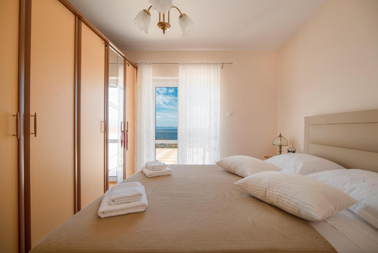 Idis Luxury Apartment ポドストラナ エクステリア 写真